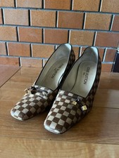 LOUIS VUITTON décolleté