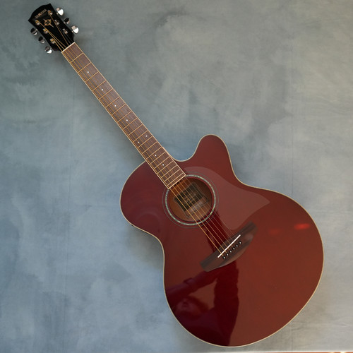 Chitarra acustica elettrica