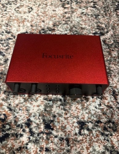 Focusrite scarlett 4i4 - focusrite,