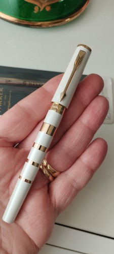 Luxueux innovant stylo - &,