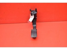 Acceleratore Dacia Logan