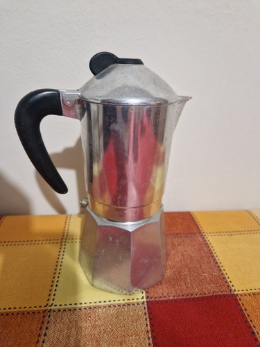 Vecchia caffettiera coffee - vecchia,