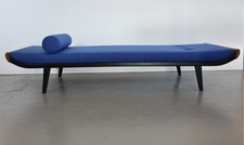 Divano letto design metà