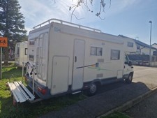 camper usato mansardato CHAUSSON WELCOME 16 - 7 METRI - 7 POSTI CON PORTAMOTO 