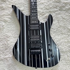 Nuova chitarra elettrica