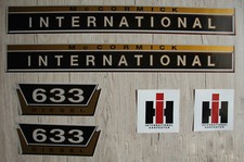 IHC / Mc Cormick  Aufkleber