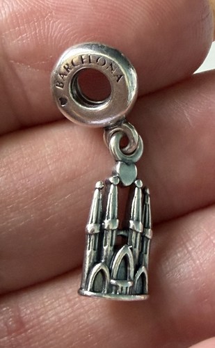 Charm pandora sagrada - charm, la