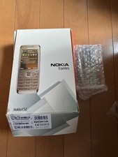 Cellulare Nokia E52 classico
