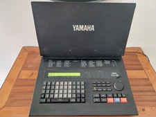 Vendo per disuso Sequencer Yamaha QX3, completamente funzionante e manuali