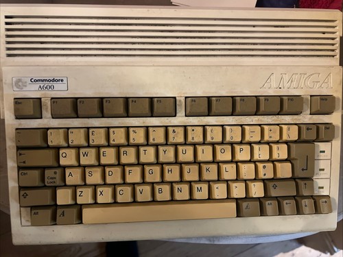 Computer commodore amiga 600 - commodore,