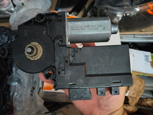 Motorino alzacristalli