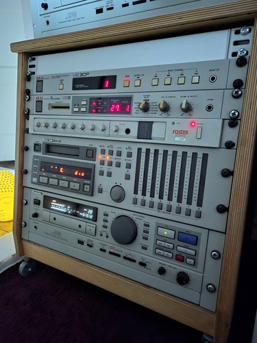 Akai xe8 vintage music studio - vintage,