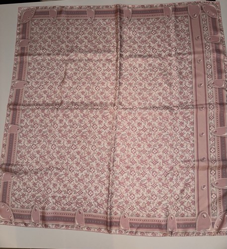 Foulard louis vuitton - louis,