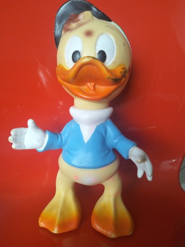 Vintage louie ledra plastic - louie,