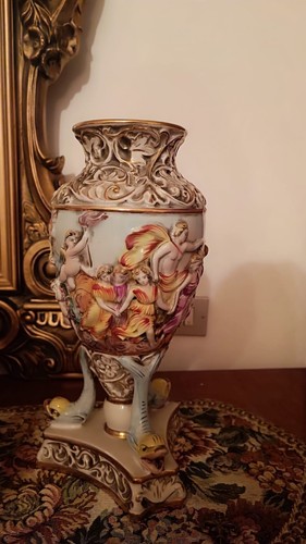 Vaso capodimonte cm - 35,