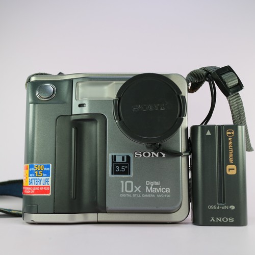 Fotocamera digitale sony - fotocamera,