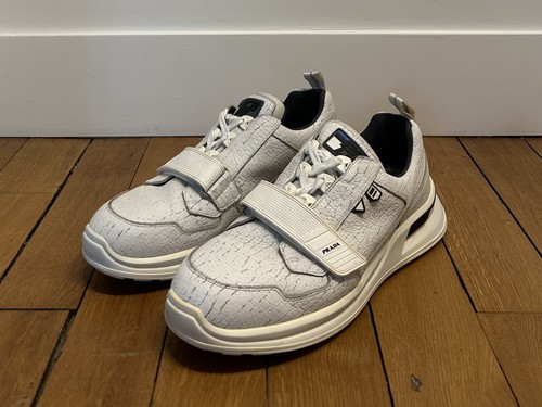 Prada white cracked leather - white,