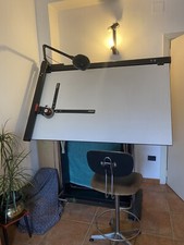 Tavolo da disegno tecnigrafo professionale Neolt + Sedia Ergonomica