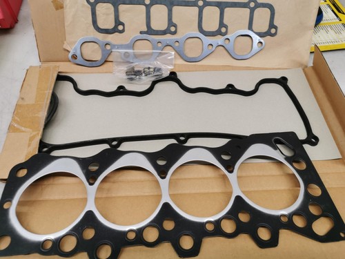 Kit guarnizioni testa cilindro