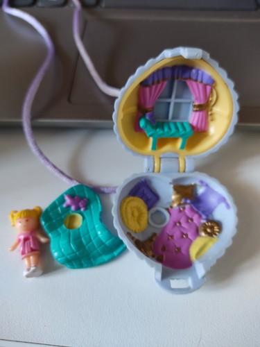 Polly pocket fuzzy - polly,