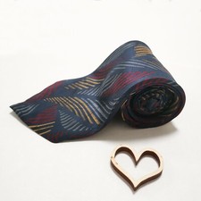 Cravatta vintage Gianni Versace, blu, piume, seta, made in Italy, formale