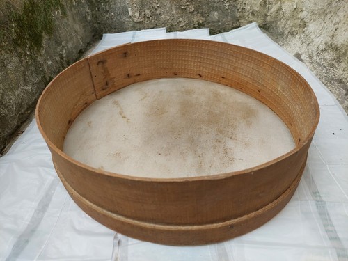 Antico setaccio artigianale - , in