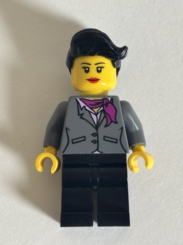 Lego minifig dal set 10235 - lego,