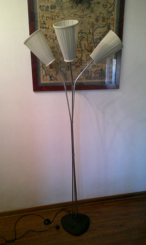 Rara lampada terra tre - da, a