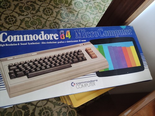 Commodore vintage - 64,