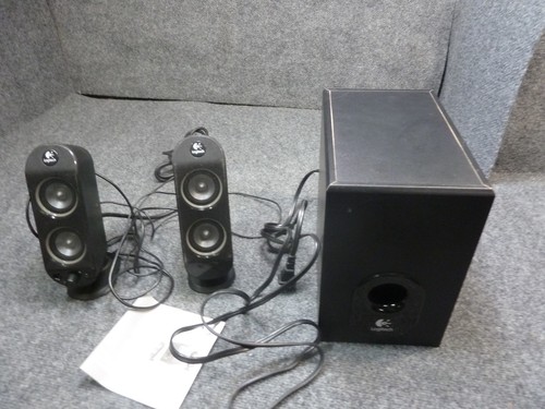 Computer logitech 230 - x-230, con