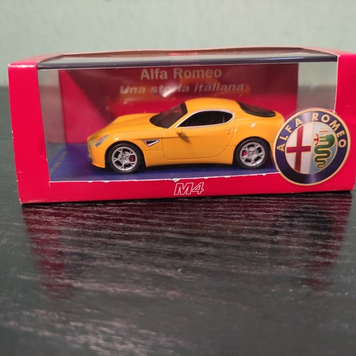 Alfa romeo competizione - romeo, 8c