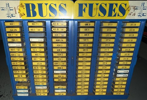 Vintage buss auto fuse display - fuse,