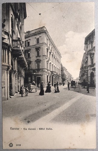 Varese via garoni - garoni, hotel