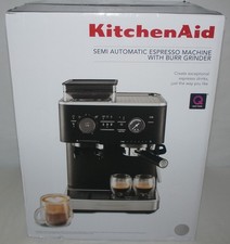 Nuova macchina da caffè