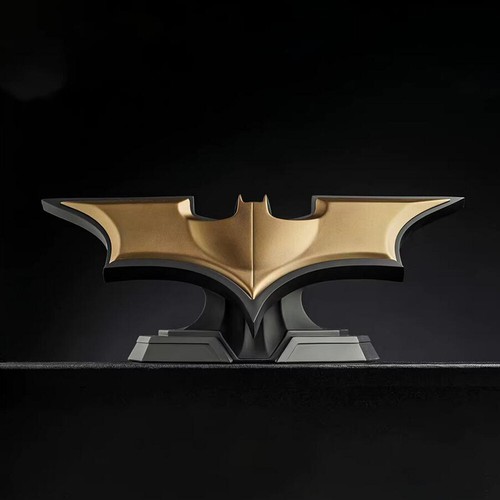 Statua queen studios batarang - statua,