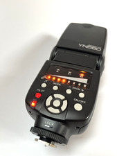 Yongnuo Speedlite YN560 -