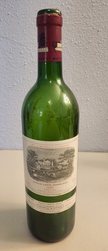Bottiglia vino vuota - di,