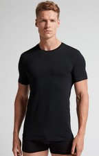 maglietta nera intimissimi