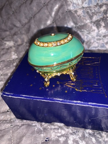 Vintage atlas editions faberge - atlas,