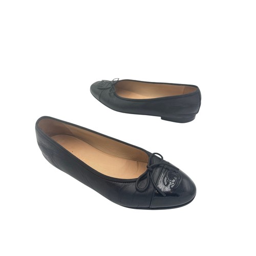 Ballerine chanel cap toe logo - chanel,