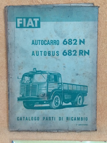 Autocarro 682 autobus - -,