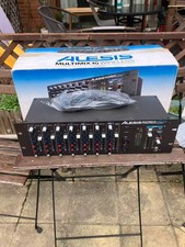 mixer alesis multimix 10