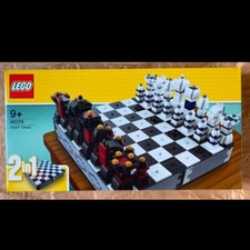 NUOVO LEGO Iconic Chess Set
