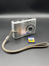 Nikon Coolpix L10 - 5.1 MP Digital Camera