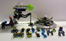 LEGO Alien 7049 7050 7051 &