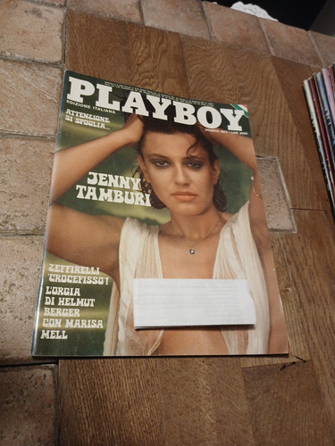Playboy agosto 1977 - 1977, con