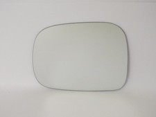 Per Nissan Serena 2010> Vetro