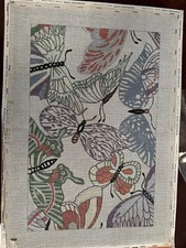 Farfalle dipinte a mano ago su