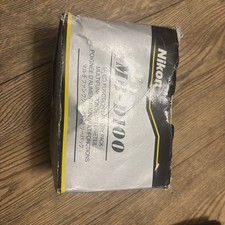 Nikon MB-D100 Battery Grip per