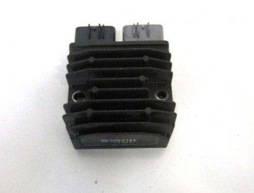 Regolatore tensione usato - regolatore,